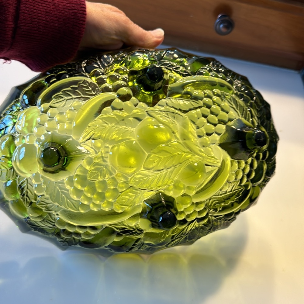 Indiana Glass green footed serving display bowl embossed fruit - Picture 1 of 6